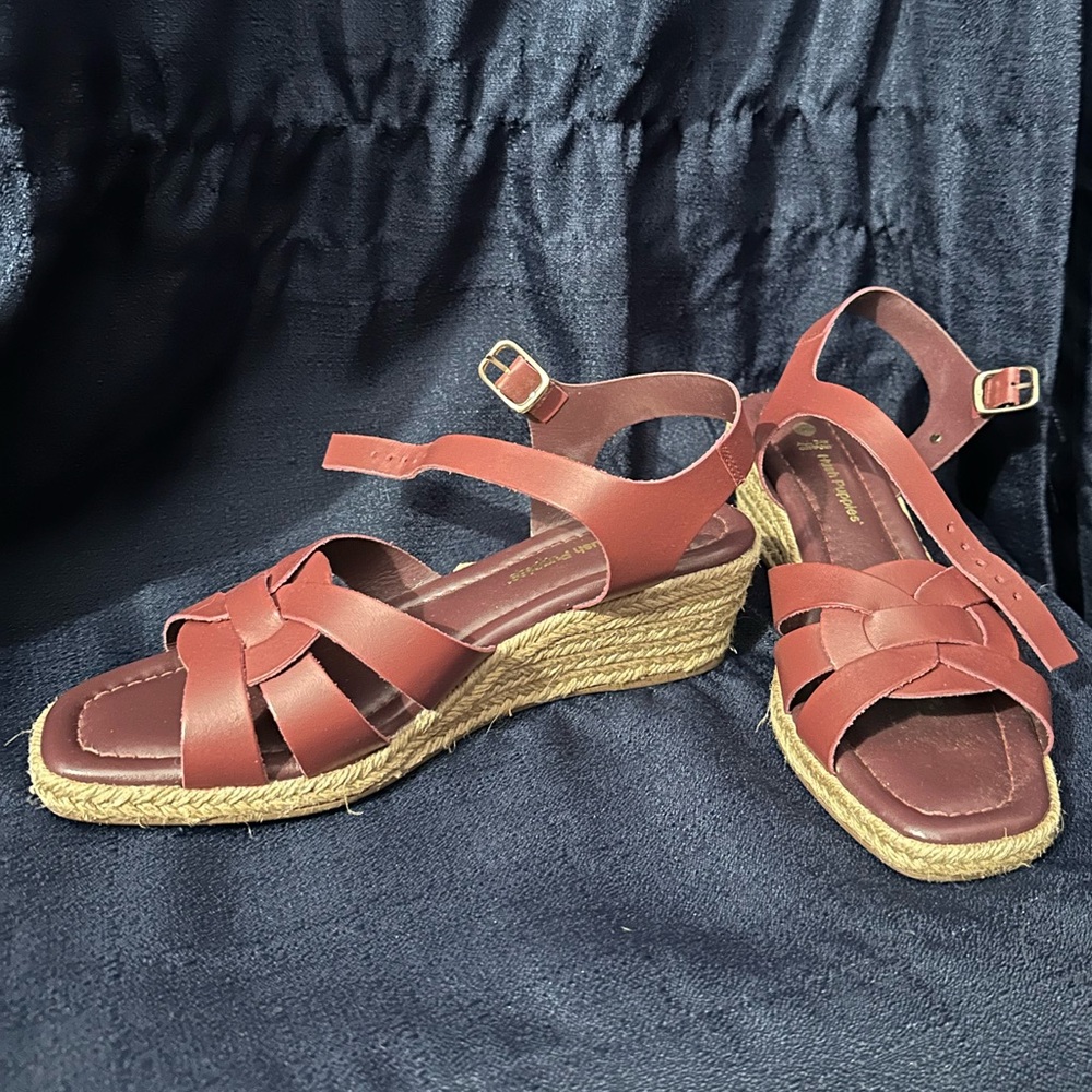 Wedge sandals